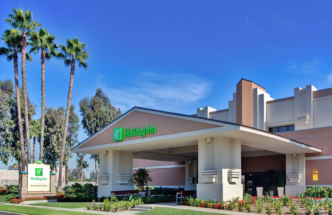 Holiday Inn Hotel & Suites Anaheim By Ihg-1